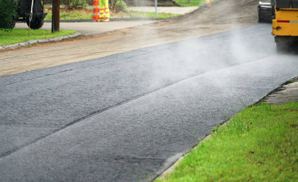 Best Local Driveway Pavers  in Garnett, KS